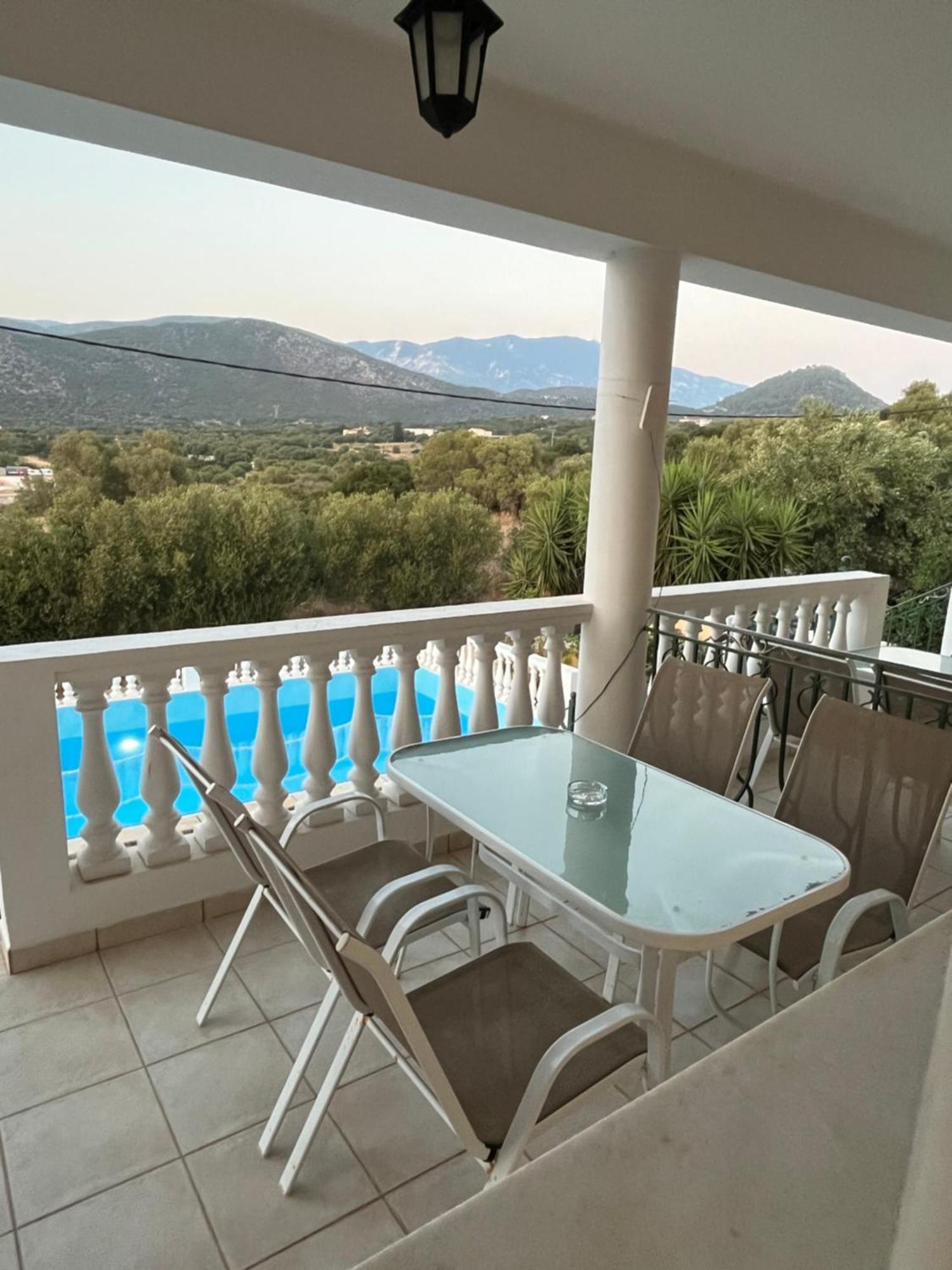 Irini'S Villa อาร์กอสโตลี ภายนอก รูปภาพ