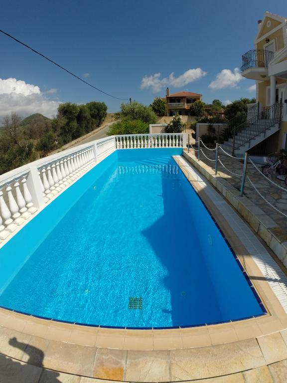 Irini'S Villa อาร์กอสโตลี ภายนอก รูปภาพ