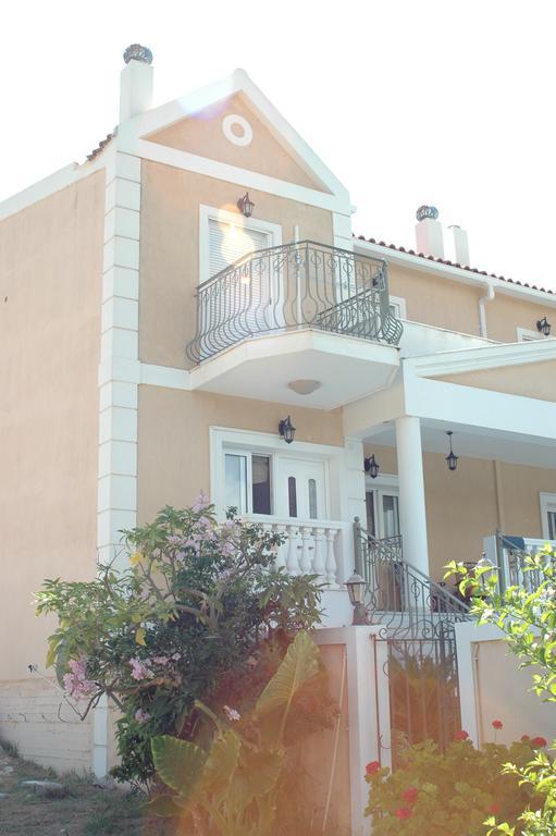 Irini'S Villa อาร์กอสโตลี ภายนอก รูปภาพ