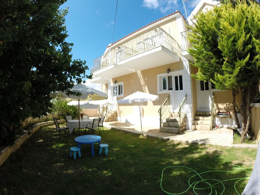 Irini'S Villa อาร์กอสโตลี ภายนอก รูปภาพ