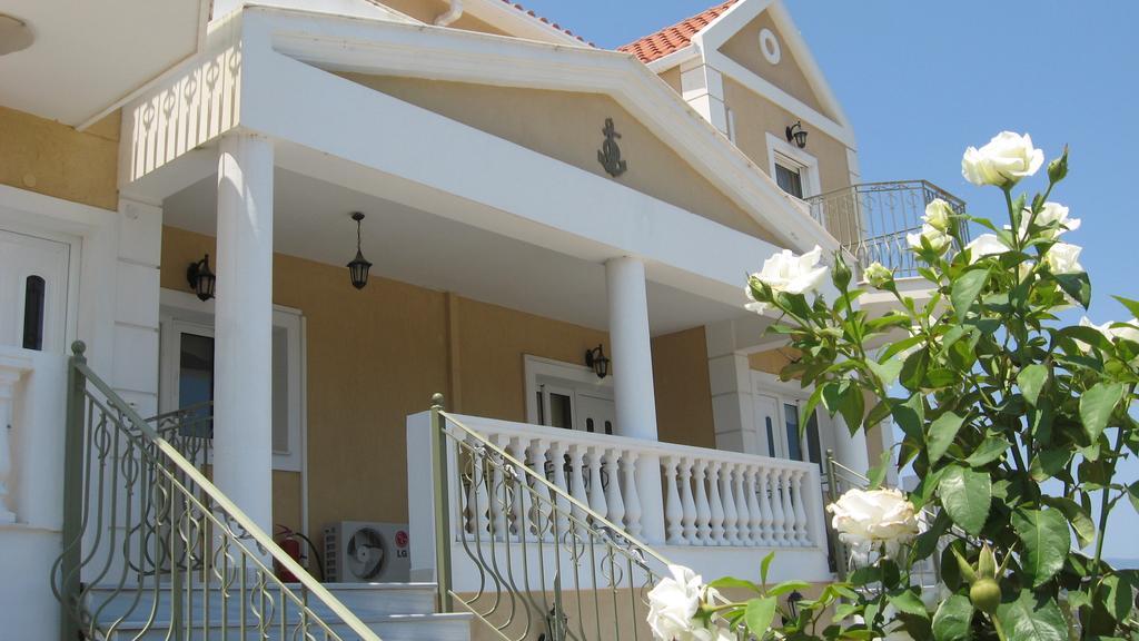 Irini'S Villa อาร์กอสโตลี ภายนอก รูปภาพ
